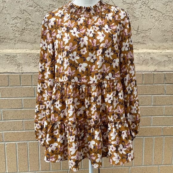 Hayden Los Angeles Puff Sleeve Tie Neck Tiered Tunic Women's Tops Blouse(Size L) - Picture 5 of 11